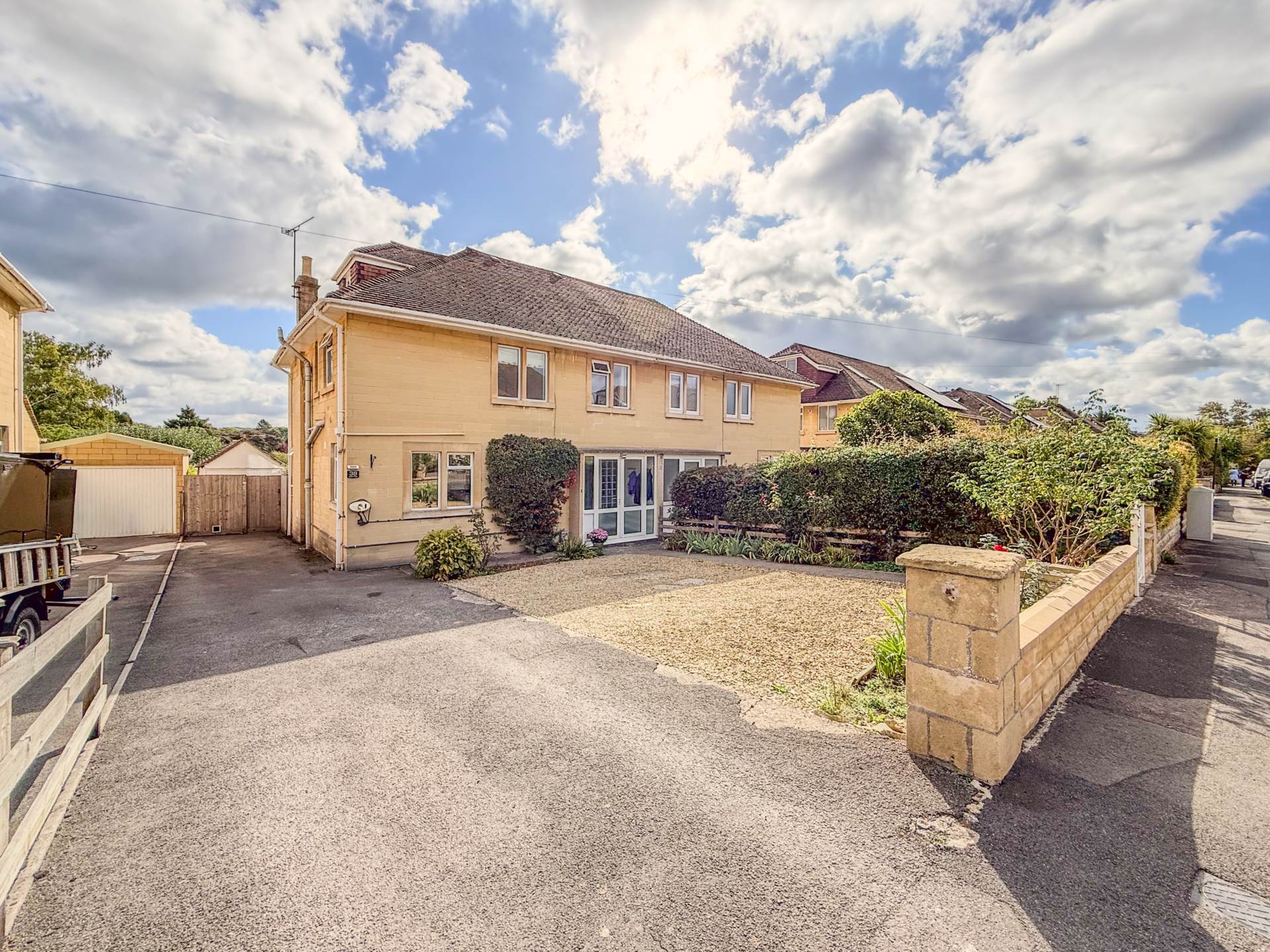 Cedric Road, Bath, Image 1