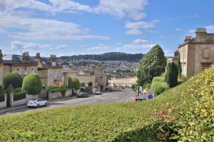 Cleveland Court, Bathwick Hill, Image 13