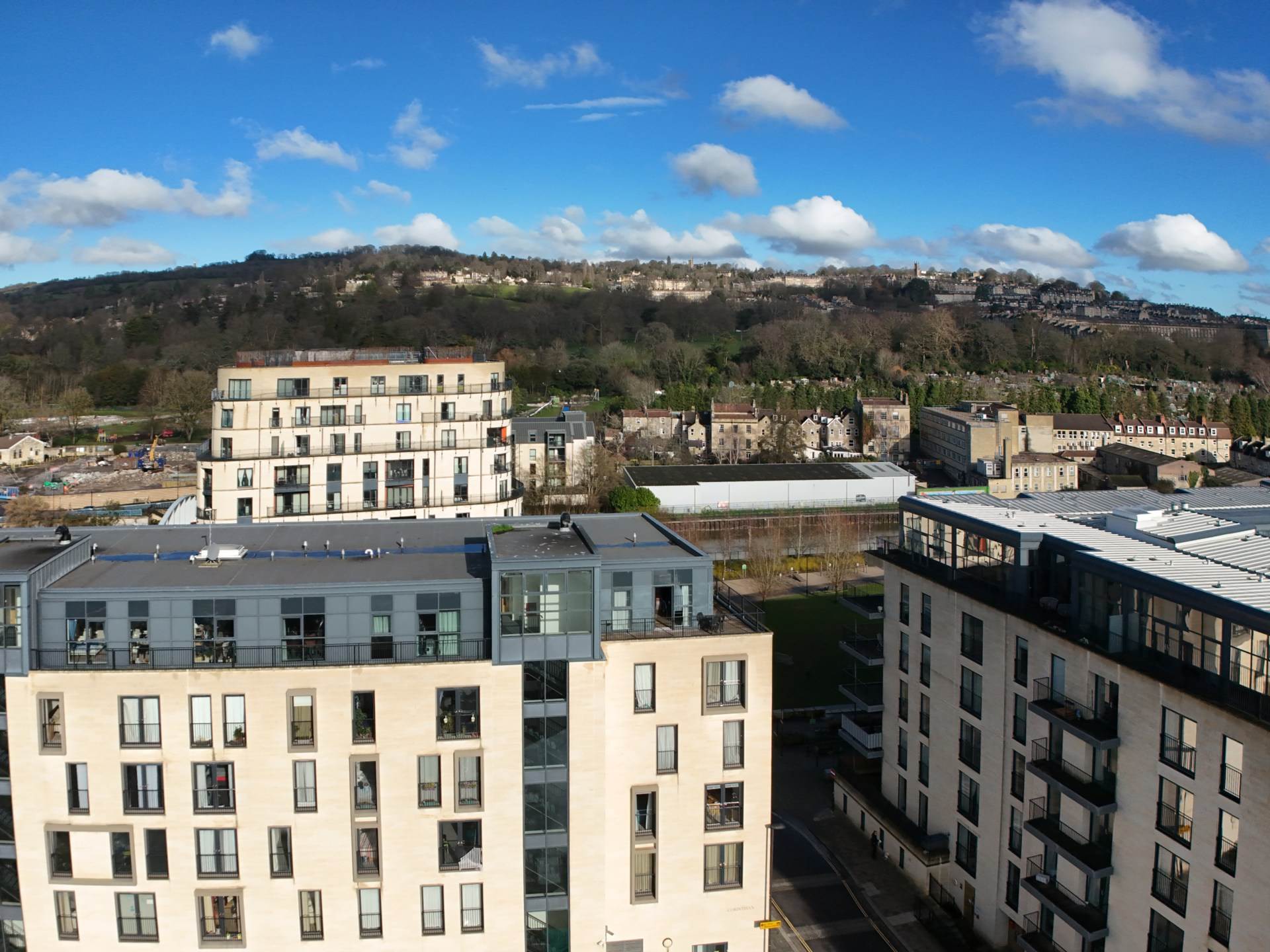 Corinthian, Riverside, Image 17