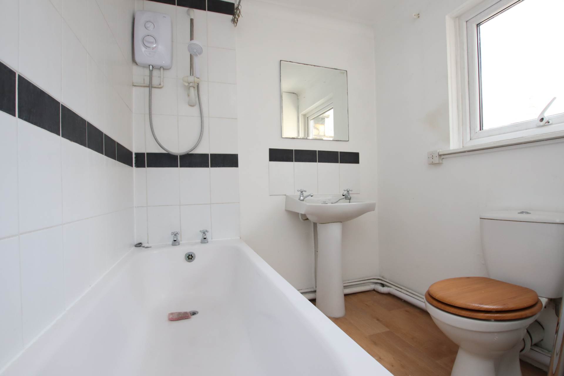 Anglo Terrace, Bath, Image 6