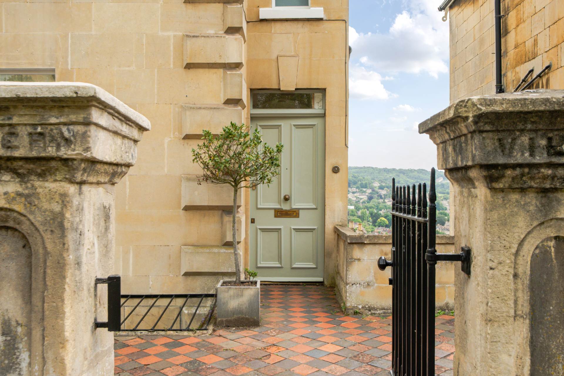 Malvern Villas, Bath, Image 2