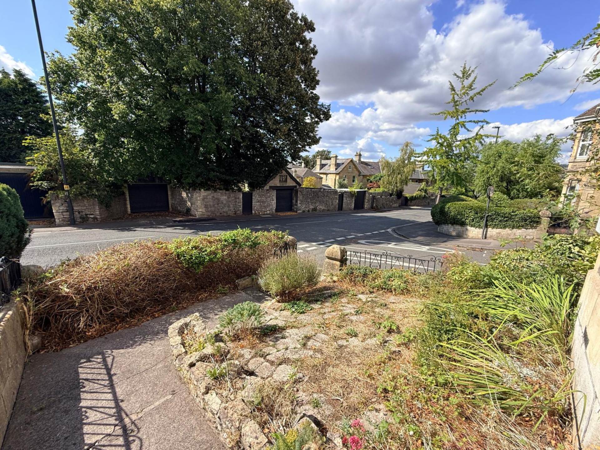 Wellsway, Bath, Image 17