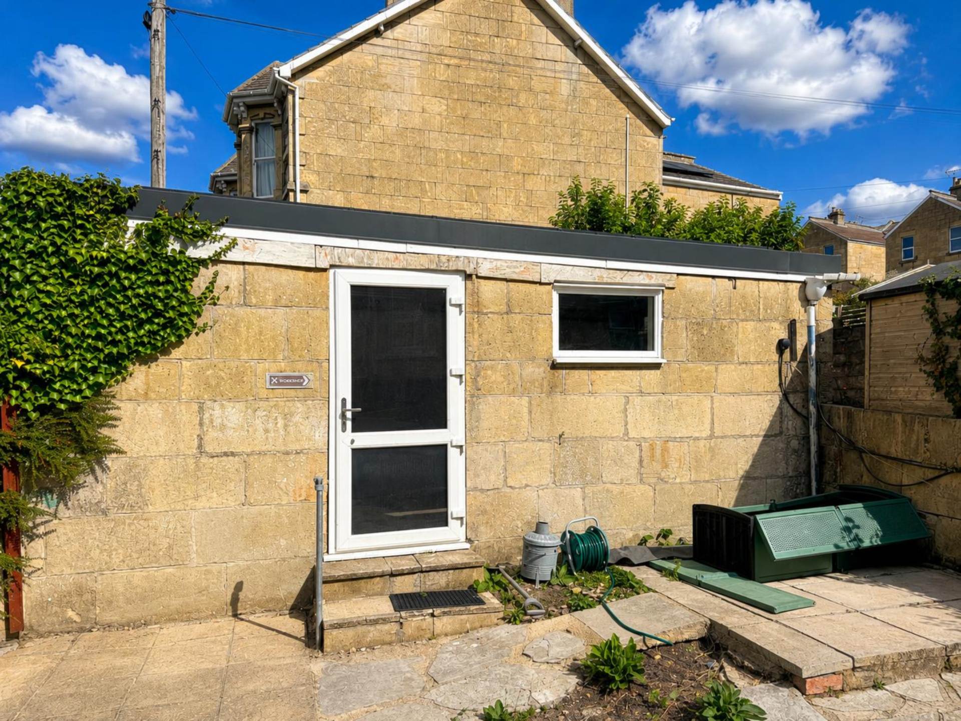 Wellsway, Bath, Image 18