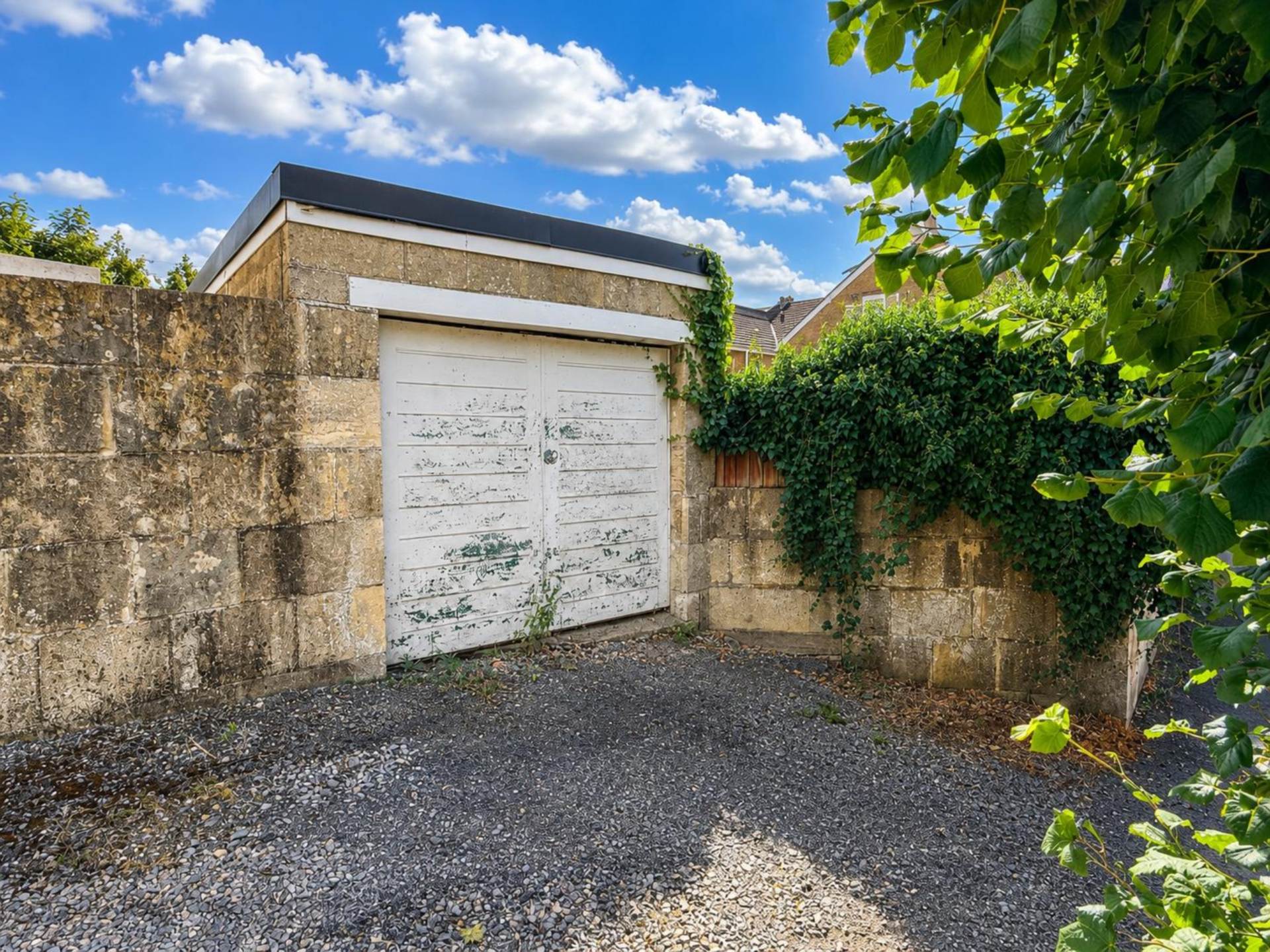 Wellsway, Bath, Image 19