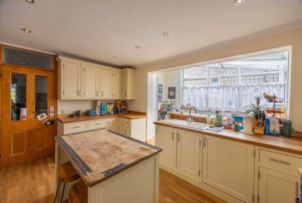 Wellsway, Bath, Image 11