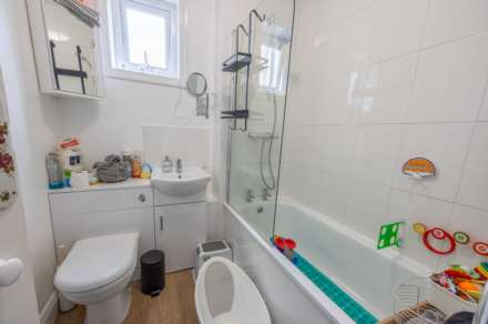 Wellsway, Bath, Image 8