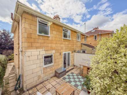 Bailbrook Lane, Bath, Image 25
