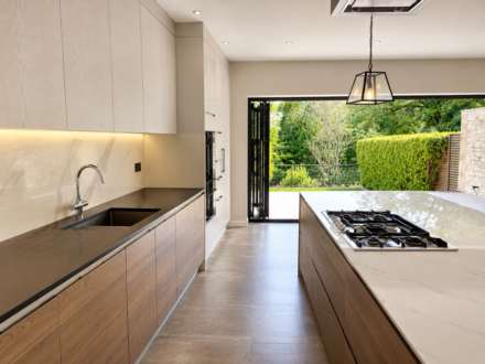 Greenway Crescent, Bath, Image 3