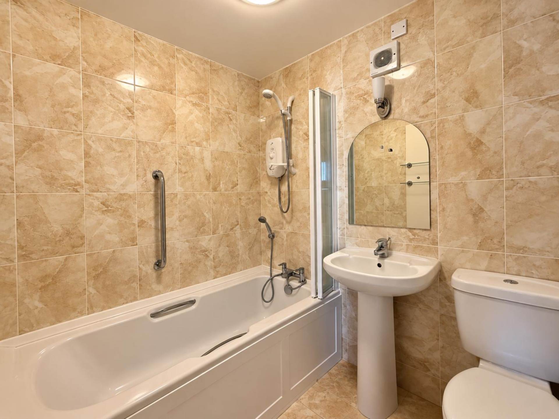 Pitman Court, Bath, Image 11