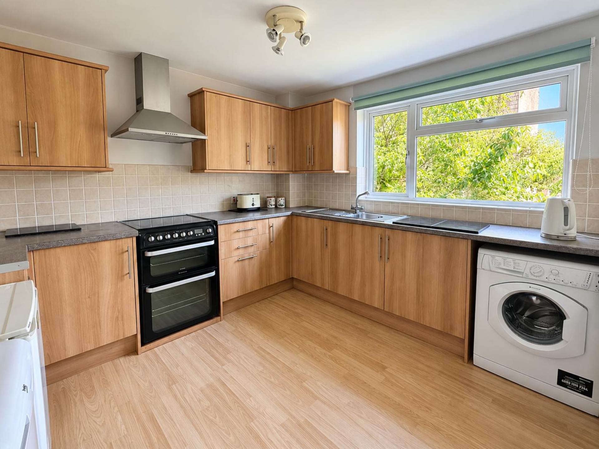Pitman Court, Bath, Image 8