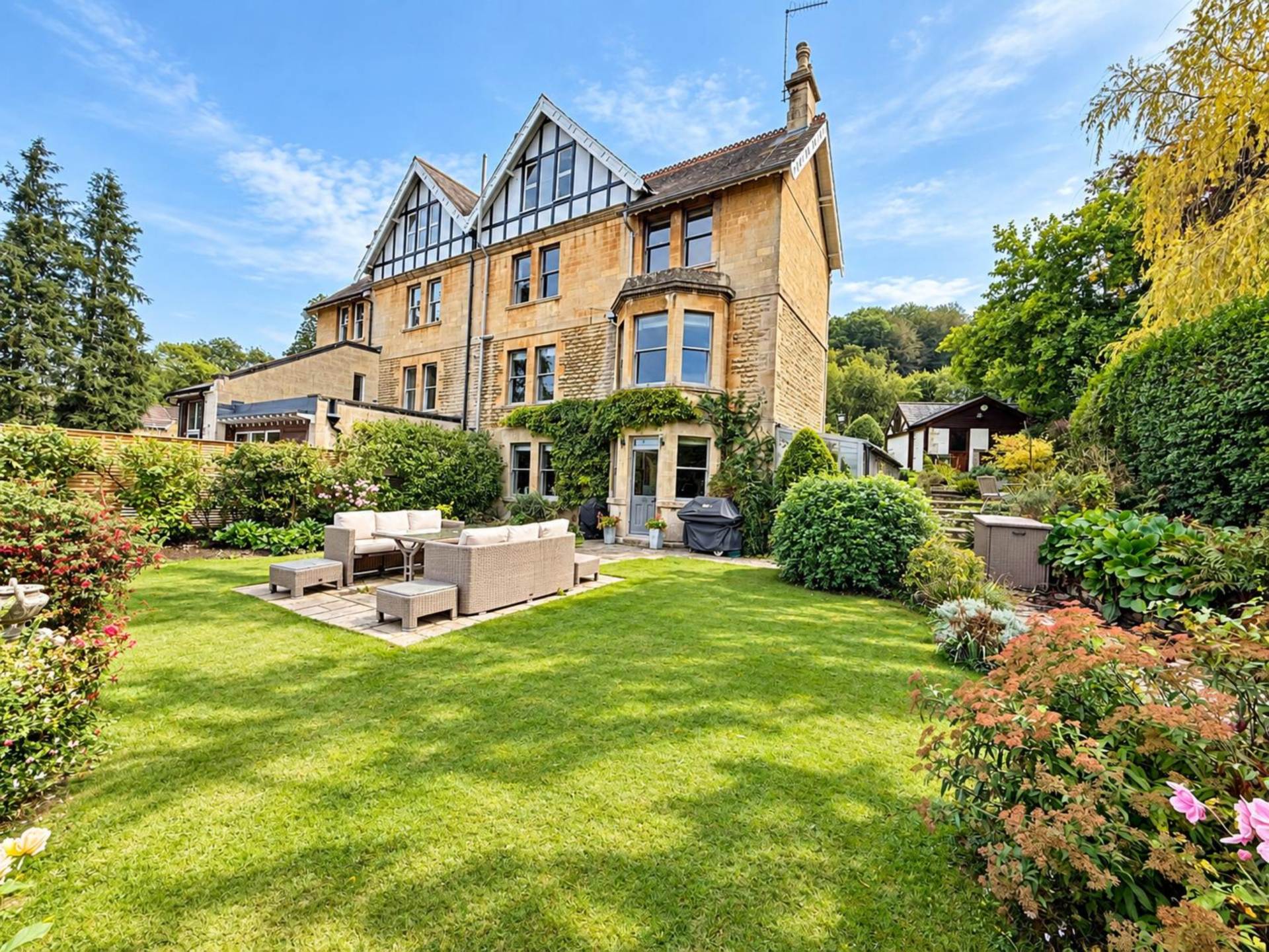 Perrymead Villa, Bath, Image 40