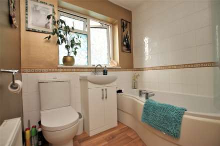 Oriel Gardens, Larkhall, BA1, Image 15