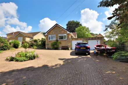 Oriel Gardens, Larkhall, BA1, Image 7