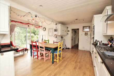 Oriel Gardens, Larkhall, BA1, Image 8