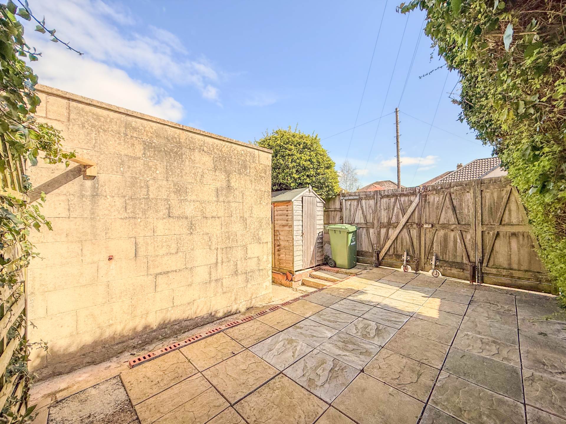 Weatherly Avenue, Bath, Image 35