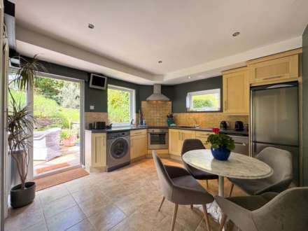 Charlcombe Way, Bath, Image 10