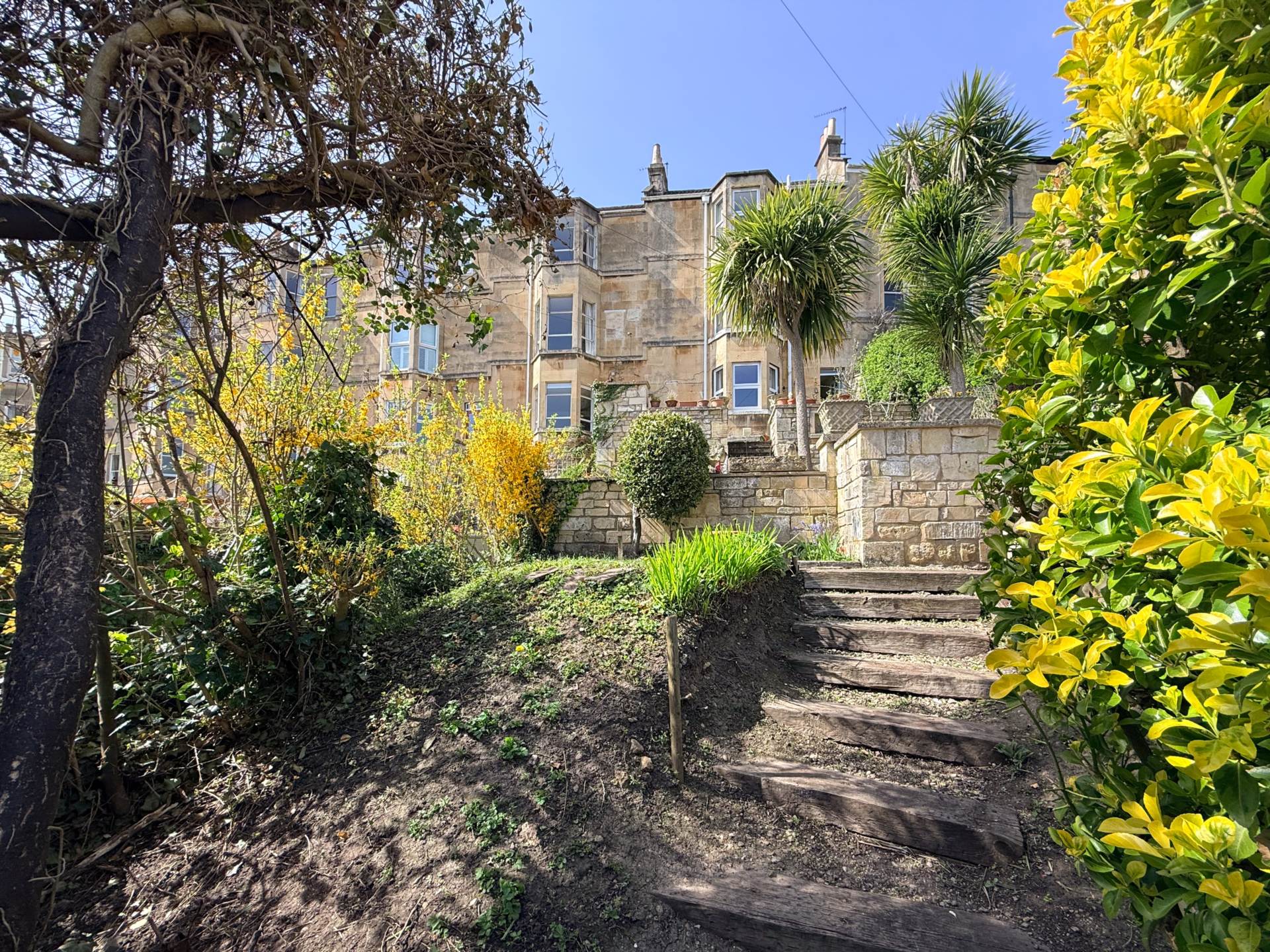 Belgrave Crescent, Bath, Image 27