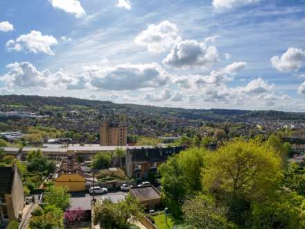 Belgrave Crescent, Bath, Image 35