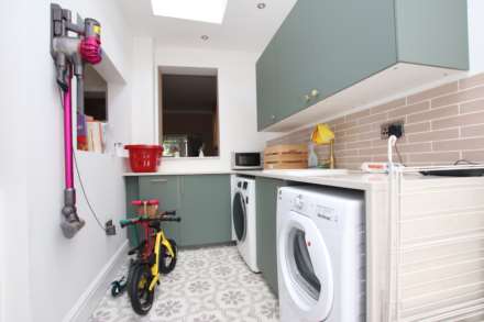 Eastbourne Avenue, BA1, Image 15