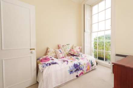 Grosvenor Place, Bath, Image 11