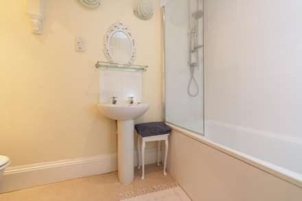 Grosvenor Place, Bath, Image 7