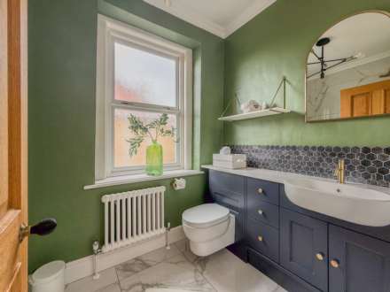 Lower Oldfield Park, Bath, Image 25