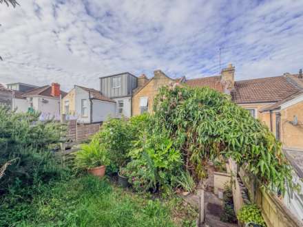 Tyning Terrace, Bath, Image 15
