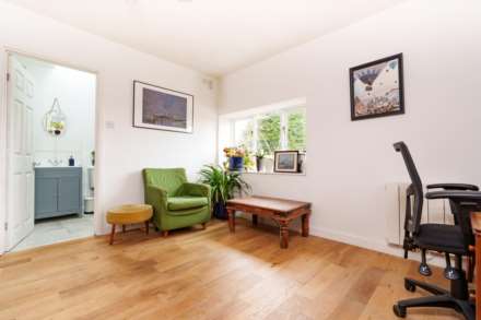 Woodcroft, Kingsdown, Image 18