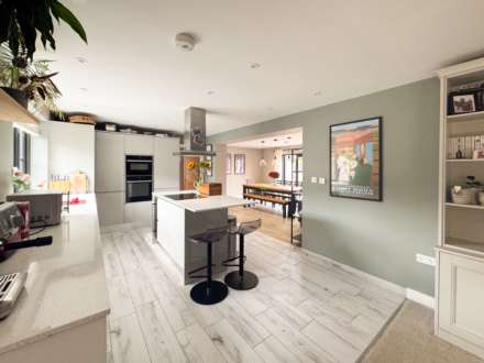 Wellsway, Bath, Image 4