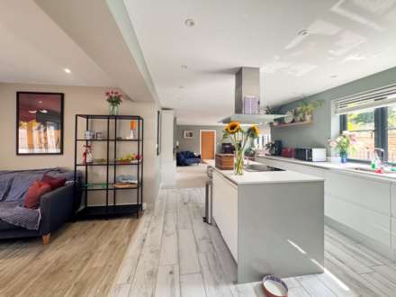 Wellsway, Bath, Image 5