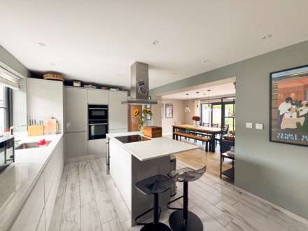 Wellsway, Bath, Image 6