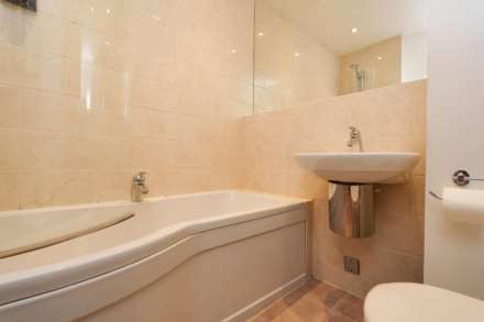 Grosvenor Place, Bath, Image 14