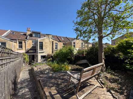 Otago Terrace, Bath, Image 17