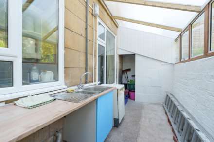 Wellsway, Bath, Image 16