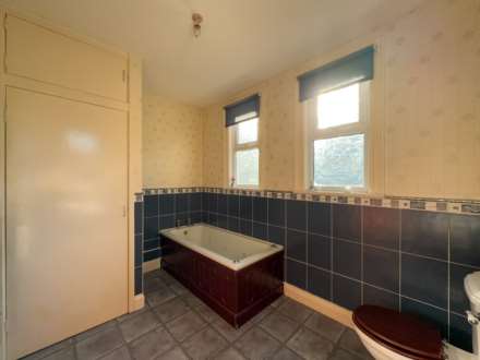 Rokeby Lodge, 140 High Street, Bathford, Image 22