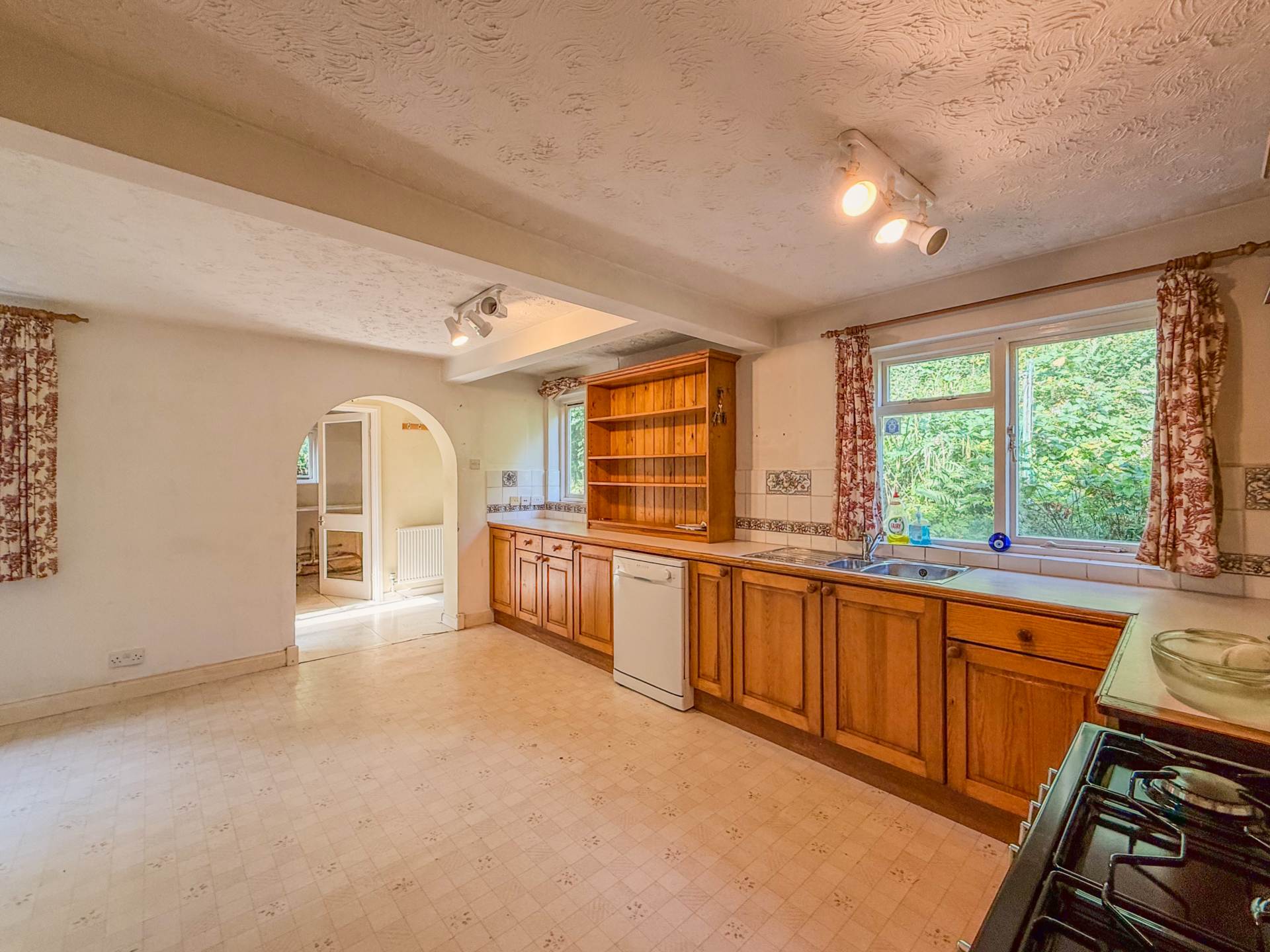 Woods Hill, Limpley Stoke, Image 10