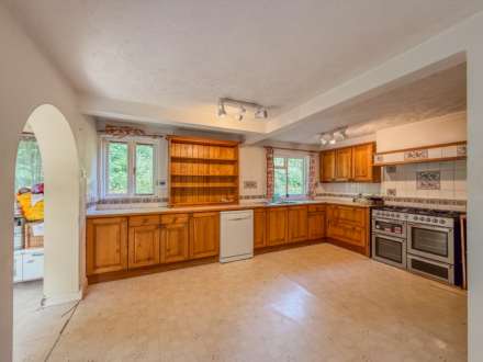 Woods Hill, Limpley Stoke, Image 8
