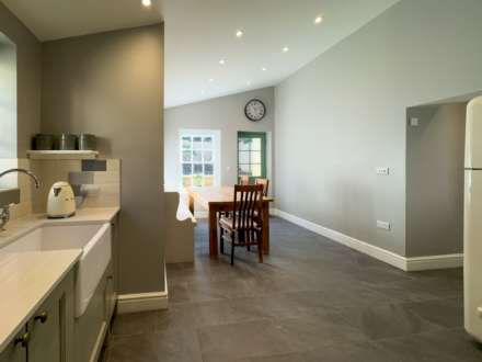Springfields Cottage, Image 10