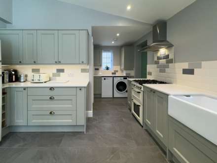Springfields Cottage, Image 8