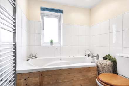 Derwent Avenue, Tilehurst, Image 6