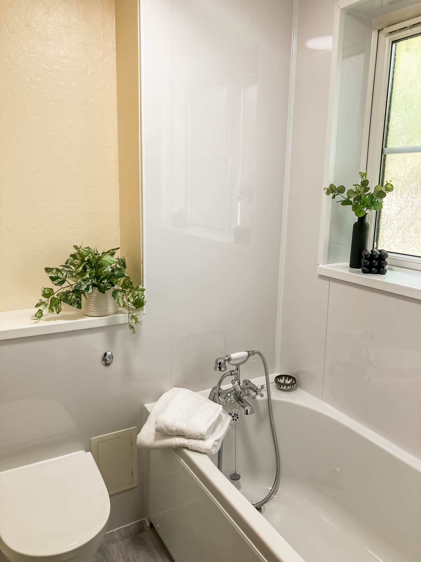 Watersfield Close, Lower Earley, Image 2