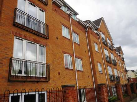 2 Bedroom Apartment, Westgate Court, Oxford Road