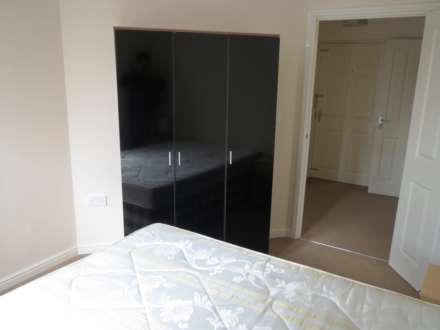 Westgate Court, Oxford Road, Image 4