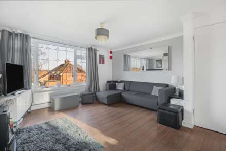 Mount Pleasant, Tadley, Image 3