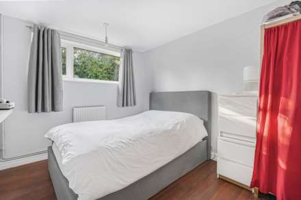 Mount Pleasant, Tadley, Image 7