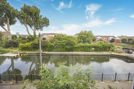 Lock Place, Reading, Image 9