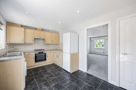 Yeomanry Close, Thatcham, Image 3