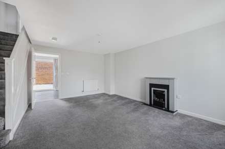 Yeomanry Close, Thatcham, Image 4
