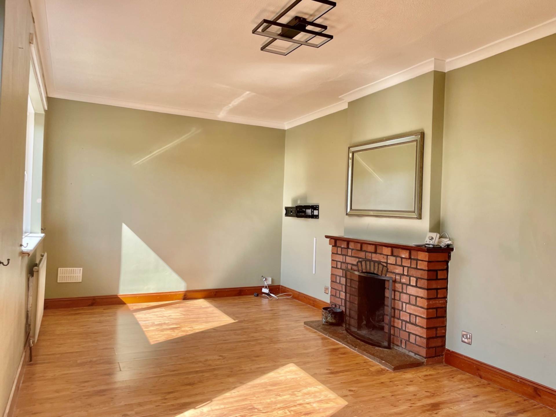 Hopwood Close, Newbury, Image 3
