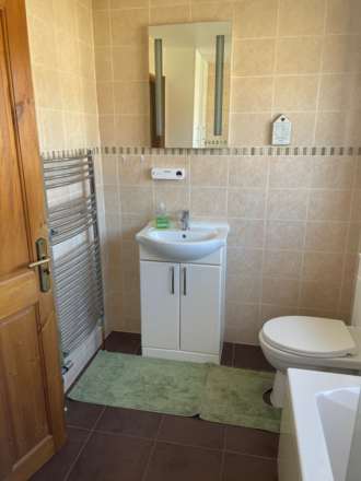 Hopwood Close, Newbury, Image 12